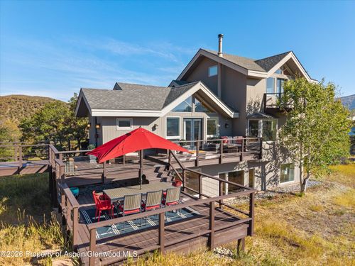 1560 Medicine Bow Rd, Aspen, CO, 81611-9621 | Card Image
