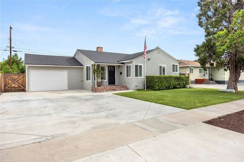 401 W Southgate Ave, Fullerton, CA, 92832-2913 | Card Image
