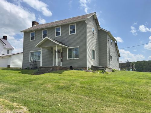 202 Ball Street, New Straitsville, OH, 43766 | Card Image