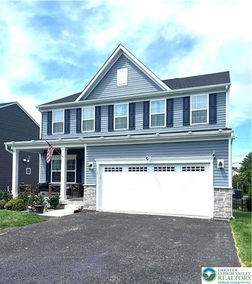 1296 Woodmont Ln, CATASAUQUA, PA, 18032-8006 | Card Image