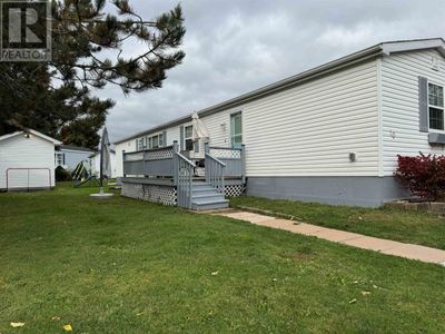 10 Leeward Cres, House other with 3 bedrooms, 1 bathrooms and null parking in Charlottetown PE | Image 2