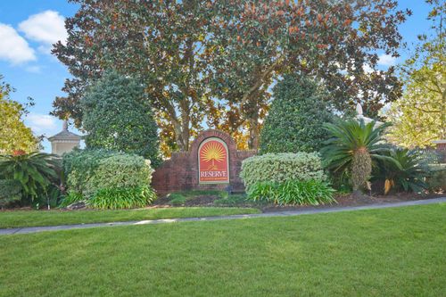 apt-333-7800 Point Meadows Dr, Jacksonville, FL, 32256-4612 | Card Image