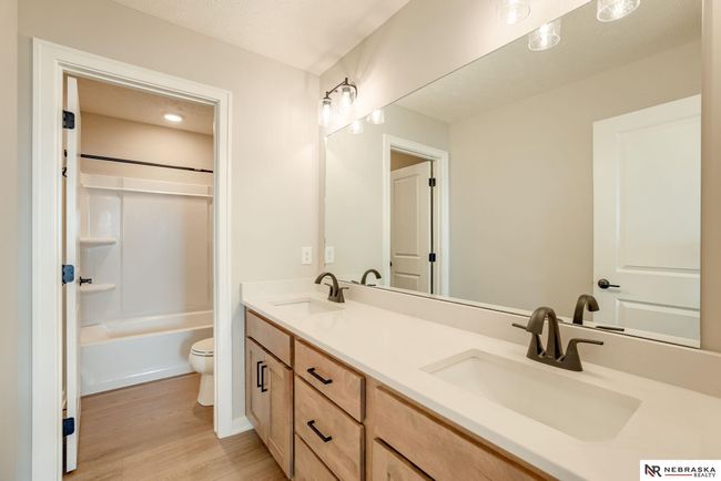 11707 S 123 Rd Ave, House other with 5 bedrooms, 3 bathrooms and 3 parking in Papillion NE | Image 26