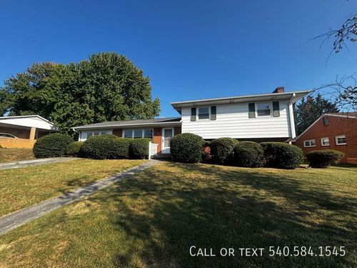 1511 Narcissus St, Salem, VA, 24153 | Card Image