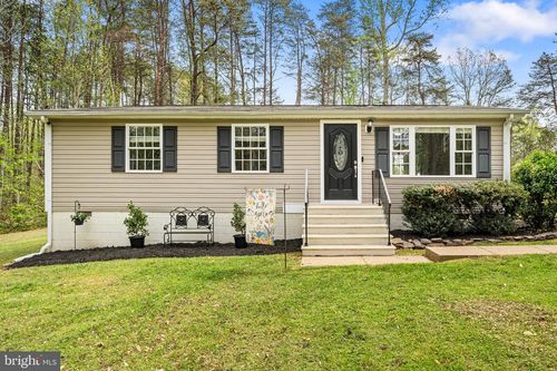 10400 Landon Ln, Spotsylvania, VA, 22551-4521 | Card Image
