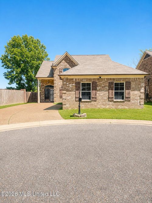 1436 Arbor Lake Dr N, Horn Lake, MS, 38637-2821 | Card Image