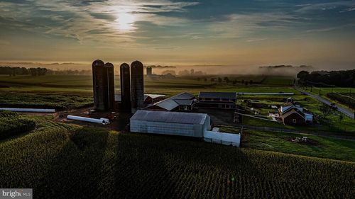 235 Pusey Mill Rd, COCHRANVILLE, PA, 19330-1644 | Card Image