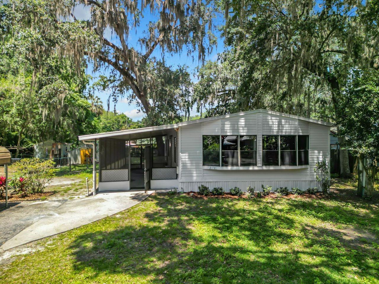 Cr 422 , Lake Panasoffkee, FL 33538