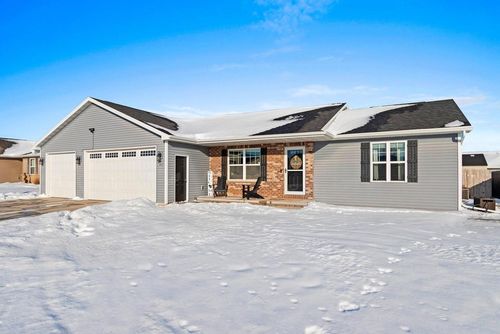 1416 Mera Lane, KAUKAUNA, WI, 54130 | Card Image
