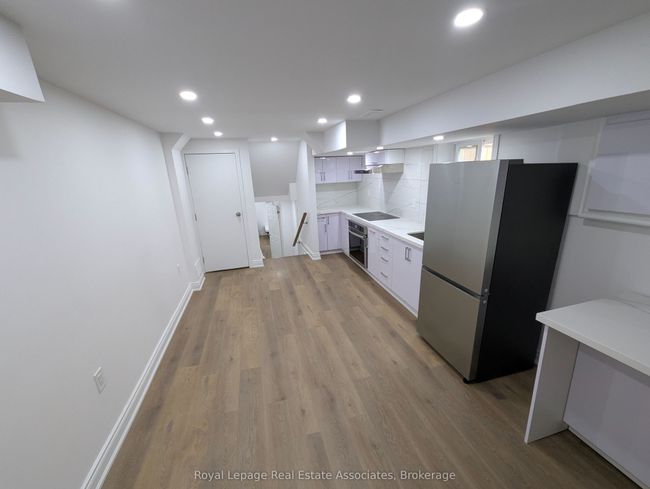 BASEMENT - 4 Lansing Sq, House attached with 2 bedrooms, 1 bathrooms and 1 parking in Brampton ON | Image 5