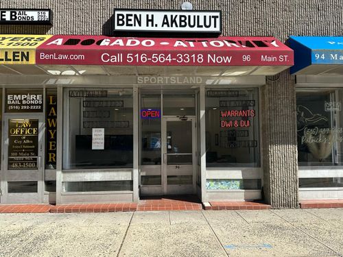 96 Main St, Hempstead, NY, 11550-2418 | Card Image
