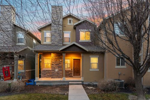 3843 E Cunninghill Dr, Eagle Mountain, UT, 84005-6156 | Card Image