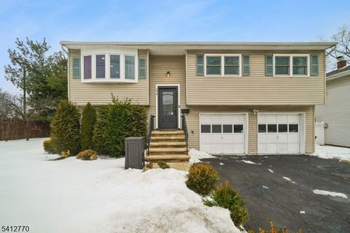 270 Clermont Ter, Union, NJ, 07083-8003 | Card Image