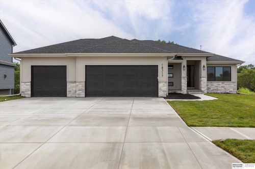 11306 S 181st Cir, Gretna, NE, 68028-7050 | Card Image