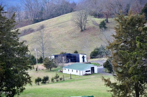 760 Church Rd, Fall Branch, TN, 37656-2510 | Card Image