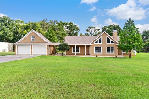 12136 Mcintosh Rd, Thonotosassa, FL, 33592-3815 | Card Image