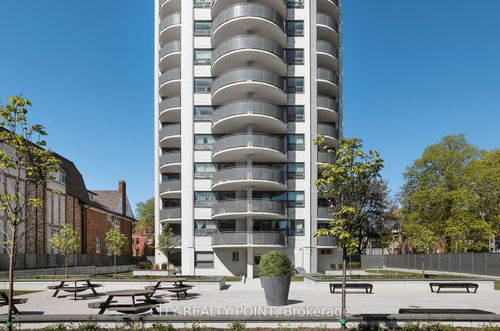 204-485 Huron St, Toronto, ON, M5R2R5 | Card Image