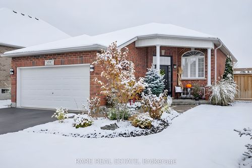 414 Greenwood Dr, Angus, ON, L3W1B6 | Card Image
