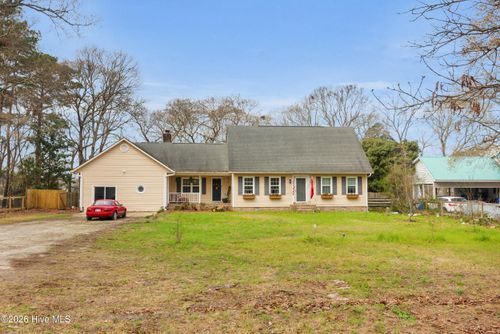 131 Bannermans Mill Rd, Richlands, NC, 28574-8101 | Card Image