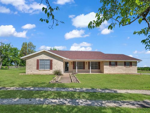 5108 Woodard Ave, Cleburne, TX, 76033-8093 | Card Image