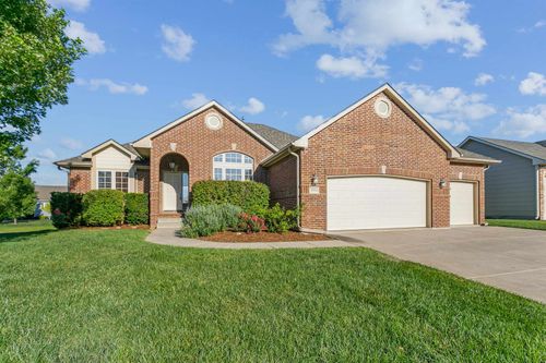 2006 S Horseback St, Wichita, KS, 67230-7566 | Card Image