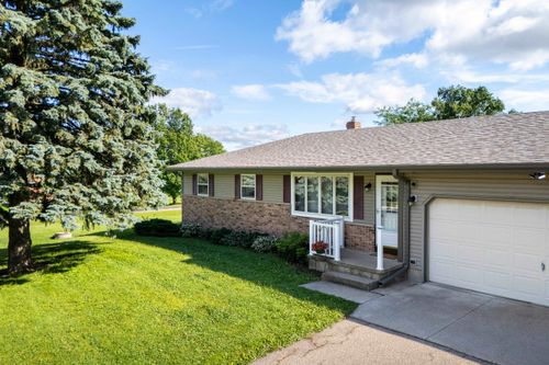 6725 Prairie View Drive, BRISTOL, WI, 53590 | Card Image