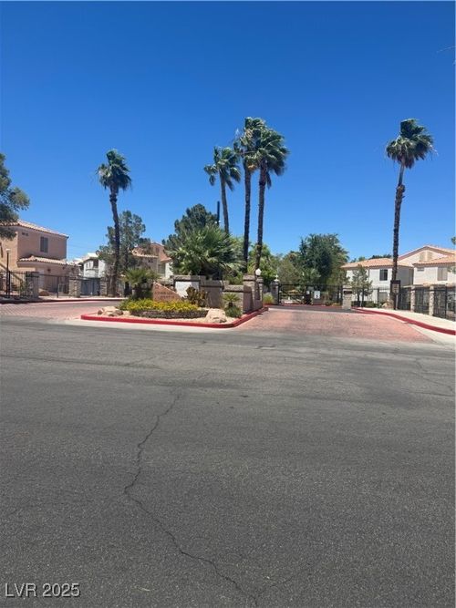 unit-244-8452 Boseck Dr, Las Vegas, NV, 89145-2430 | Card Image