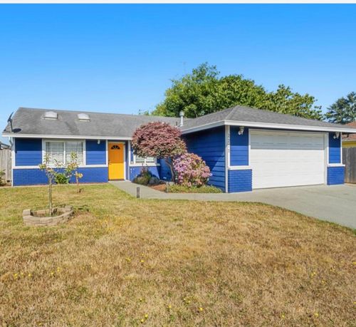 2770 Strating Ct, McKinleyville, CA, 95519-4721 | Card Image
