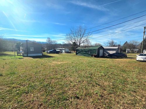 159 Connaheta Ave, Andrews, NC, 28901-8072 | Card Image