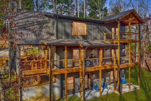 60 Cherokee Trl, Ellijay, GA, 30540-6919 | Card Image