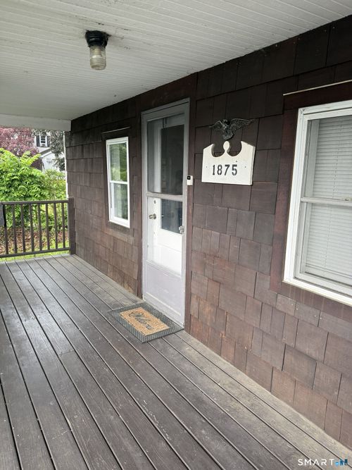 121 Grove St, New Milford, CT, 06776-3695 | Card Image