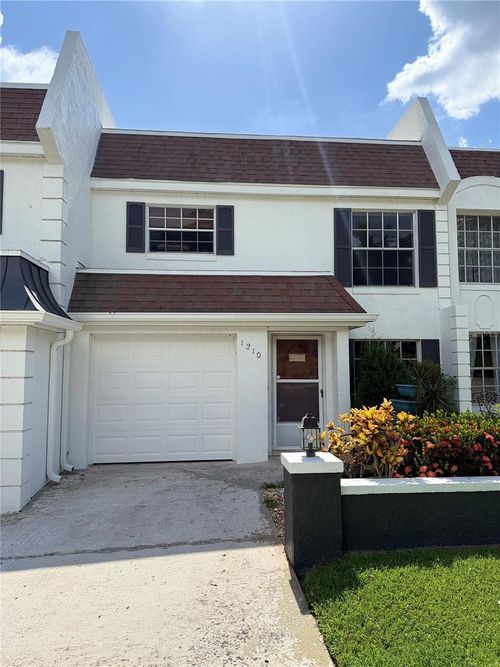 1210 7th St, CLERMONT, FL, 34711-2973 | Card Image