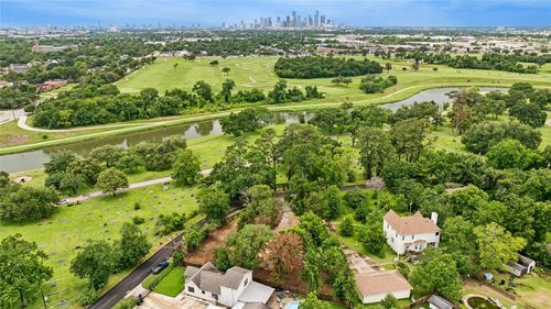 7002 Santa Maria Street, Houston, TX, 77023 | Card Image