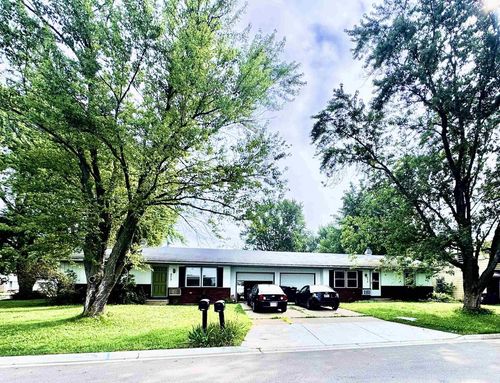 275-273-275 Brakefield Dr, JANESVILLE, WI, 53546-2238 | Card Image