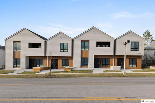 9-4620 Pioneers Blvd, Lincoln, NE, 68506-4954 | Card Image