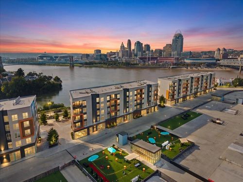 312-600 Ovation Way, Newport, KY, 41071-8880 | Card Image