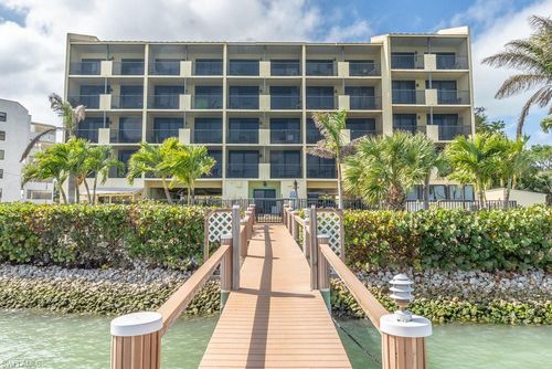 301-10 Tampa Pl, MARCO ISLAND, FL, 34145-2136 | Card Image