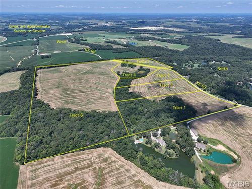 13 Kk Road, Waterloo, IL, 62298 | Card Image