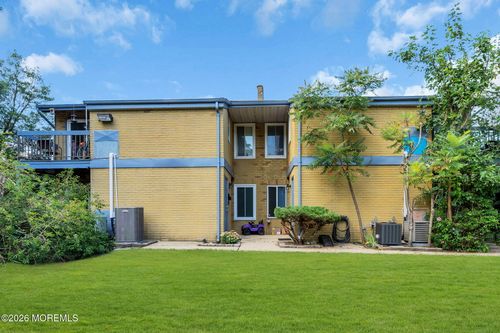 4 Newport Court, Brick, NJ, 08724 | Card Image