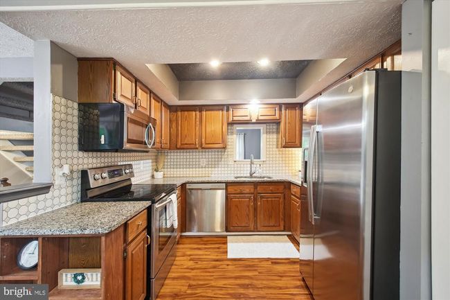 1260 Swanhill Ct, Townhouse with 3 bedrooms, 3 bathrooms and null parking in CHESTNUT HILL COVE MD | Image 7