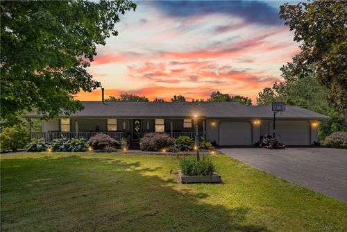 615 Moul Rd, Hilton, NY, 14468-9508 | Card Image