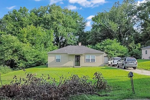 931 Carrolton Rd, Memphis, TN, 38127-3737 | Card Image