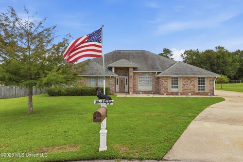 15720 S Fork Rd, Gulfport, MS, 39503-9387 | Card Image