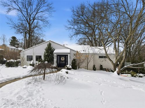 824 Foxland Dr, Pittsburgh, PA, 15243-1106 | Card Image