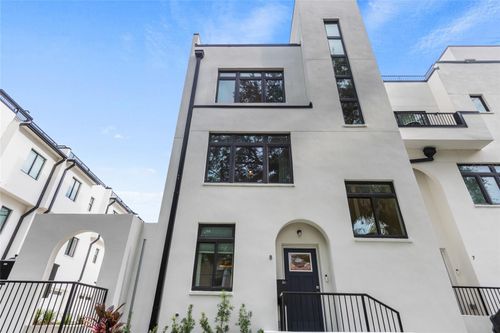 unit-8-218 Park Lake St, ORLANDO, FL, 32803-3839 | Card Image