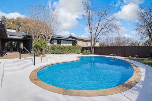 7992 Fallmeadow Ln, Dallas, TX, 75248-5330 | Card Image