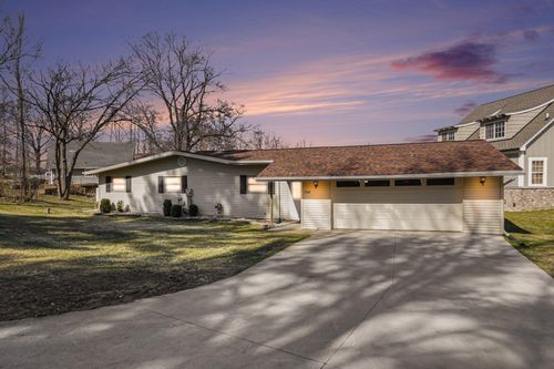 7788 W Royal Road, Canadian Lakes, MI, 49346 | Card Image