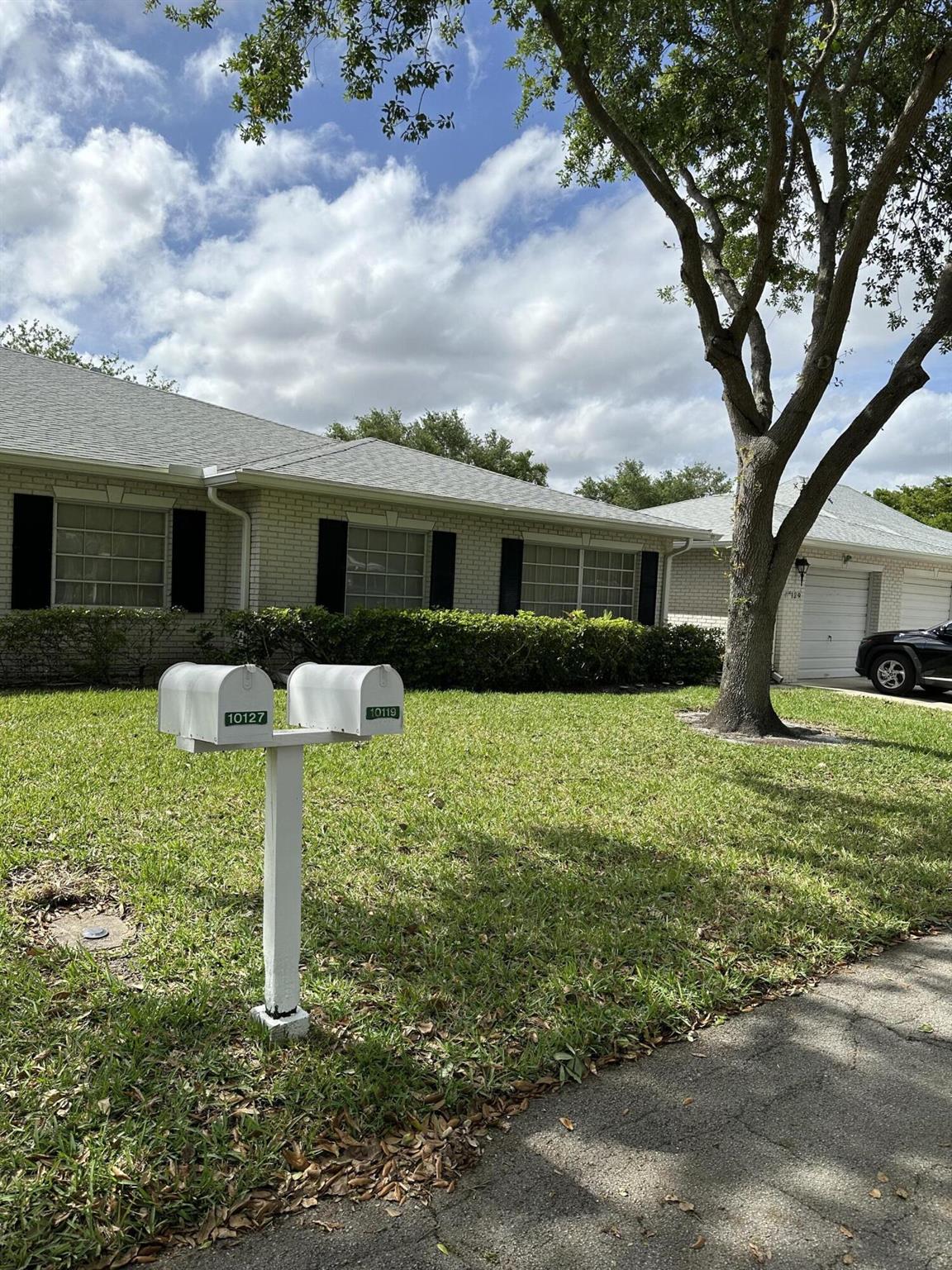 42nd Ter, Boynton Beach, FL 33436