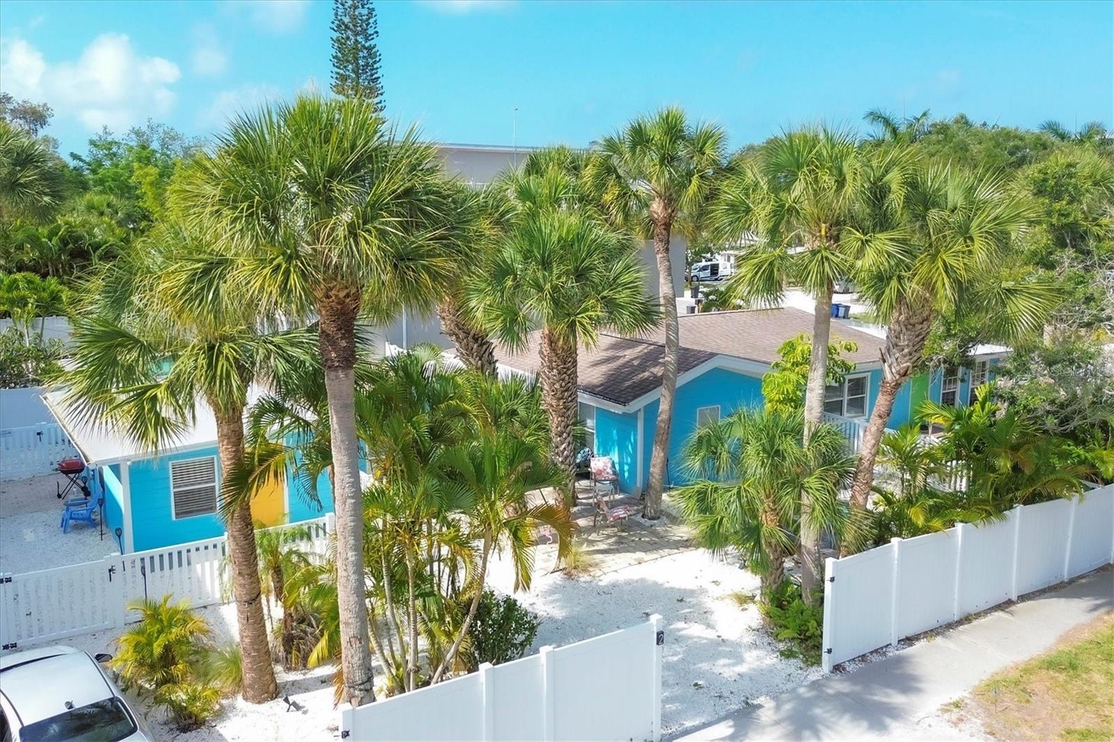 Avenida DE Mayo , Sarasota, FL 34242