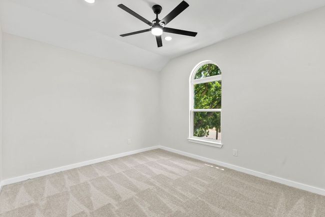 4th bedroom (updated) | Image 29